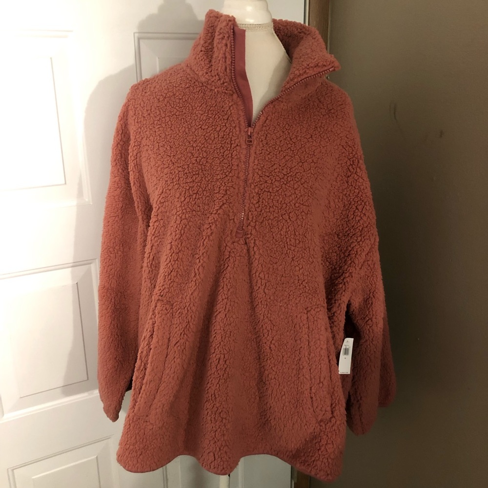 OLD NAVY NWT 3X Berber fleece 1/2-zip pullover. Kangaroo pocket. 100% polyester